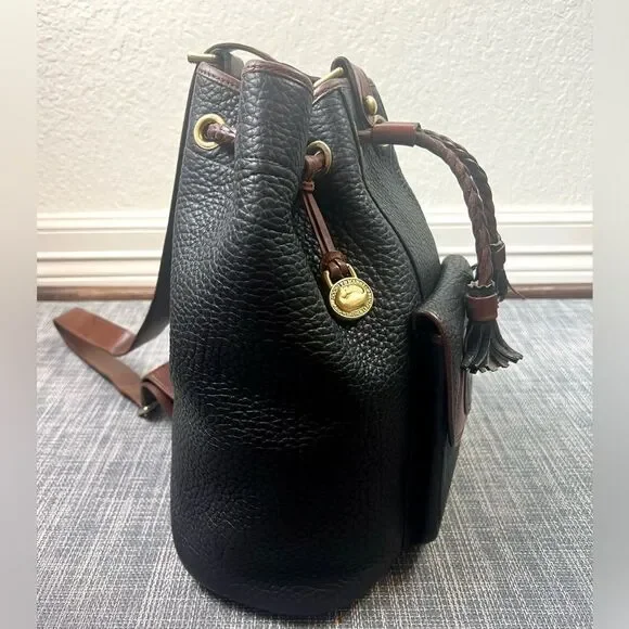 Vintage Dooney & Bourke Sling/Bucket Bag - Picture 3 of 16